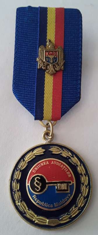 Moldovan `Uniunea Avocatilor` (Legal Bar Association) Service Medal.