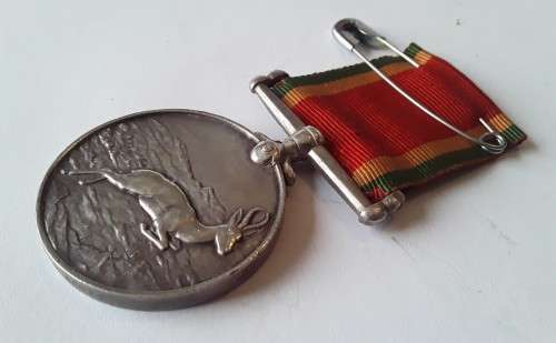 WW2 Silver Africa Service Medal + 1939-1945 Medal to B.Steinfeld (Rand Light Infantry).
