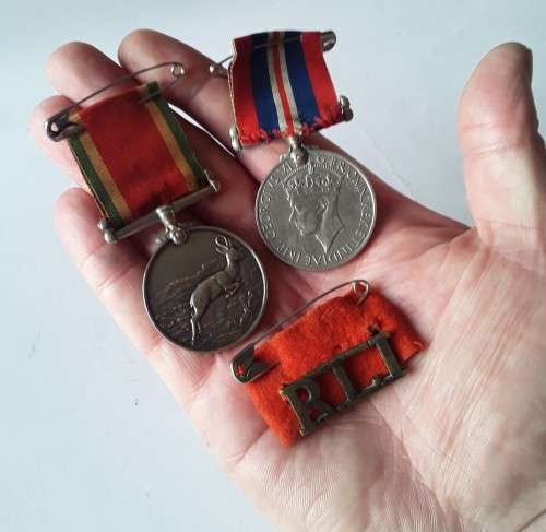 WW2 Silver Africa Service Medal + 1939-1945 Medal to B.Steinfeld (Rand Light Infantry).