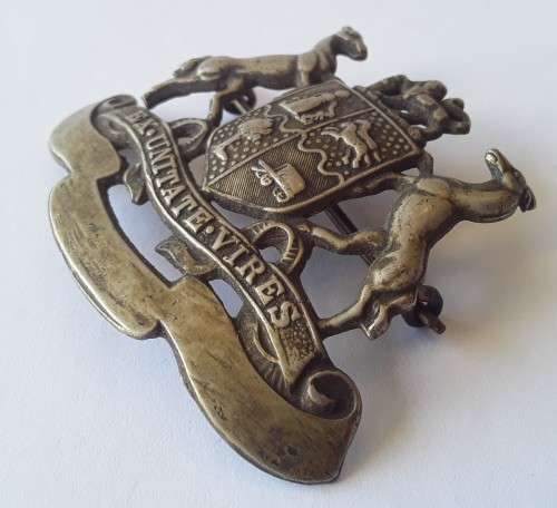 Early South African Railways / Suid Afrikaanse Spoorweg Cap Badge. Lugs Intact.