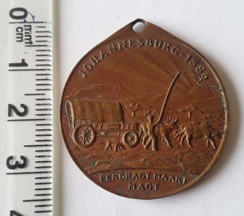 1936 Johannesburg Empire Exhibition Bronze medallion. `Eendragt Maakt Magt`.
