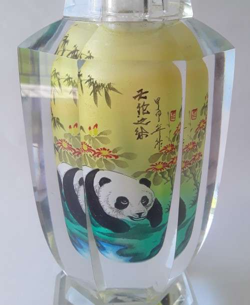 `Reserved`. Vintage Chinese Hand-Cut And Reverse-Painted Lead Crystal Vase. Signed. 22cm.