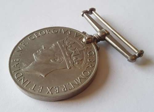 WW2 1939-1945 War Medal. Full-Sized. Unnamed.