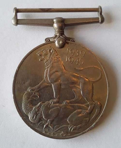 WW2 1939-1945 War Medal. Full-Sized. Unnamed.