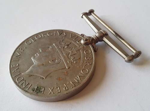 WW2 1939-1945 War Medal. Full-Sized. Unnamed.
