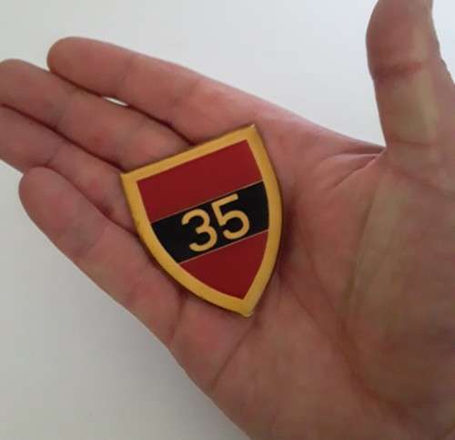 SADF 35 Engineer Support Unit Shoulder Flash (2 pins intact).