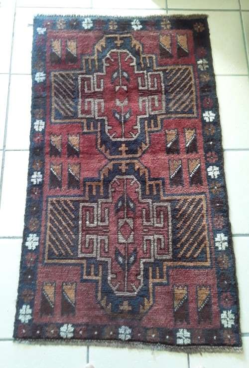 Vintage Persian Balouch Rug. 139 cm x 81 cm.