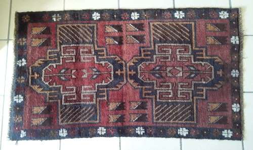 Vintage Persian Balouch Rug. 139 cm x 81 cm.