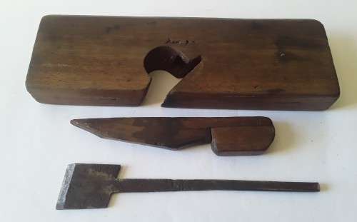 Antique Solid Wood Block Plane. `H.Mavo`.