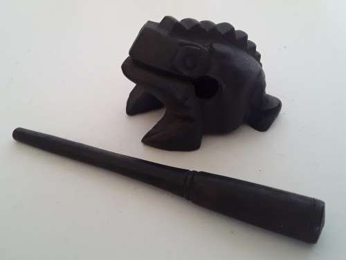 Vintage SE Asian Traditional Guiro Frog Percussion Instrument.