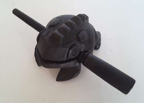Vintage SE Asian Traditional Guiro Frog Percussion Instrument.
