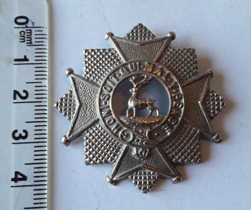 WW1 Bedfordshire Regiment Cap Badge. No pins.