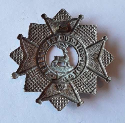 WW1 Bedfordshire Regiment Cap Badge. No pins.