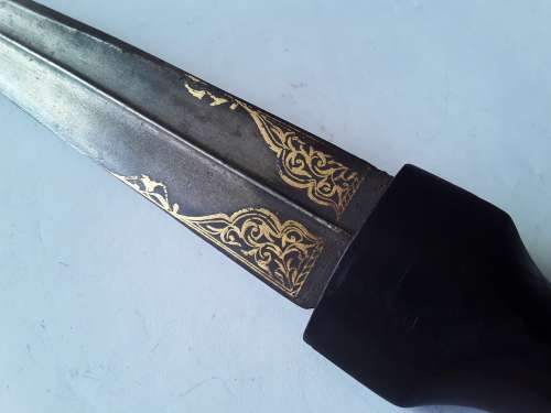 Antique Indo-Persian `Kanjhar` Dagger With Gilded Blade.