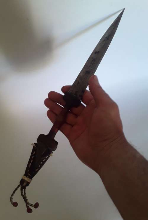 "Reserved" Antique Saharan Toubu Tribal Sleeve Dagger With Sheath.