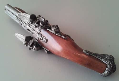 Vintage Non Firing Replica Spanish `Madrid 1820` Double Barrel Flintlock Pistol.
