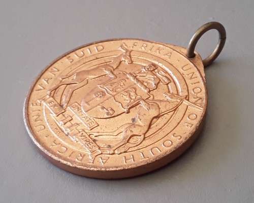 1910-1935 Reign Of King George And Queen Mary Commemorative Medal. Union Of South Africa.