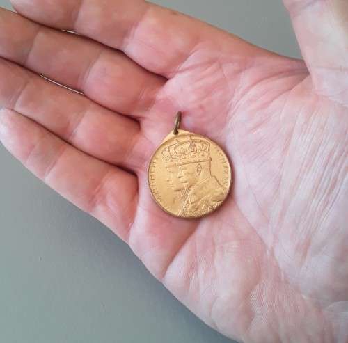 1910-1935 Reign Of King George And Queen Mary Commemorative Medal. Union Of South Africa.