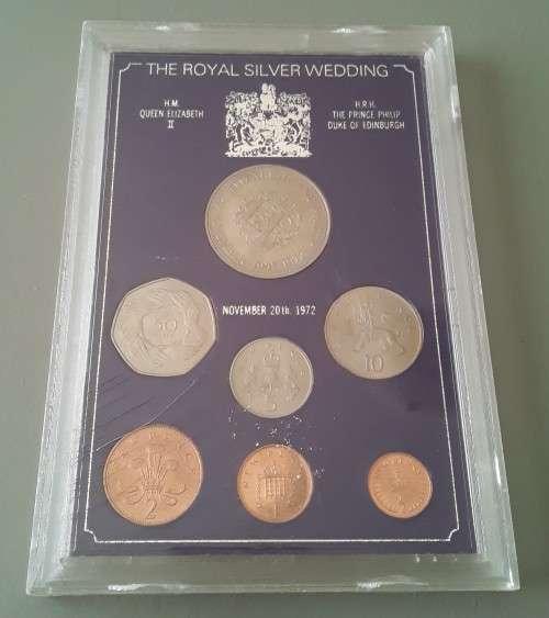 Vintage 1972 `The Royal Silver Wedding` Coin Set in Perspex Case.