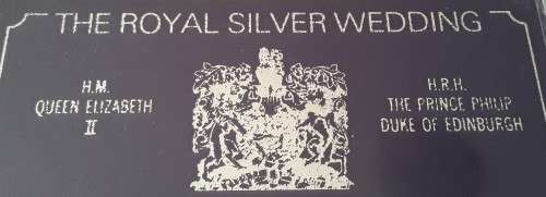 Vintage 1972 `The Royal Silver Wedding` Coin Set in Perspex Case.