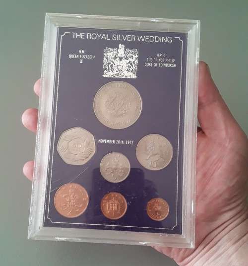 Vintage 1972 `The Royal Silver Wedding` Coin Set in Perspex Case.
