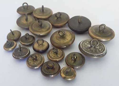 Set Of 19 WW2 South African Artillery Buttons. (Set 2 of 2).