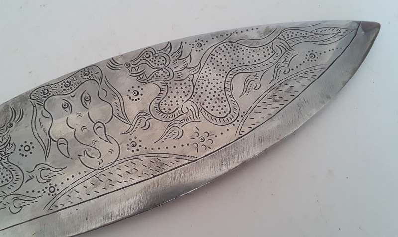 Superb Early Nepalese Gurkha Kukri With Engraved Blade And Bone Handle.