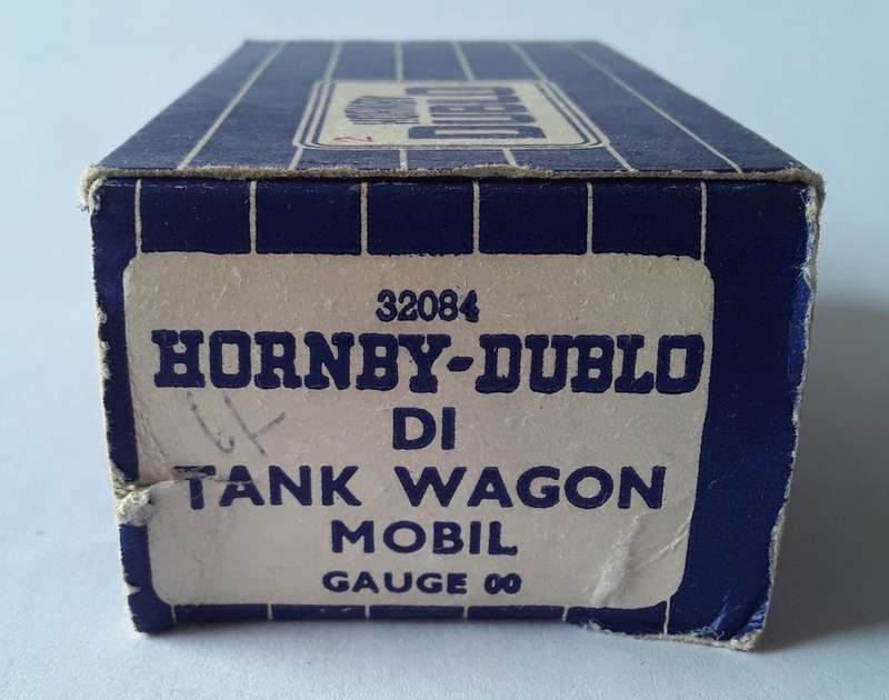 Hornby Dublo Mobil Oil Tank Wagon. Pegasus. No : 32084. Mint in box.