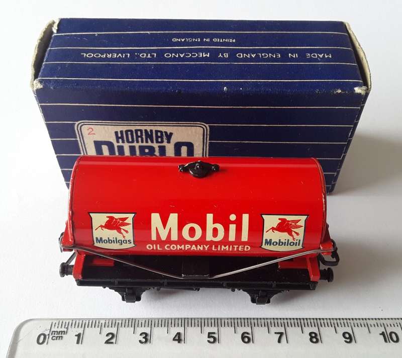 Hornby Dublo Mobil Oil Tank Wagon. Pegasus. No : 32084. Mint in box.