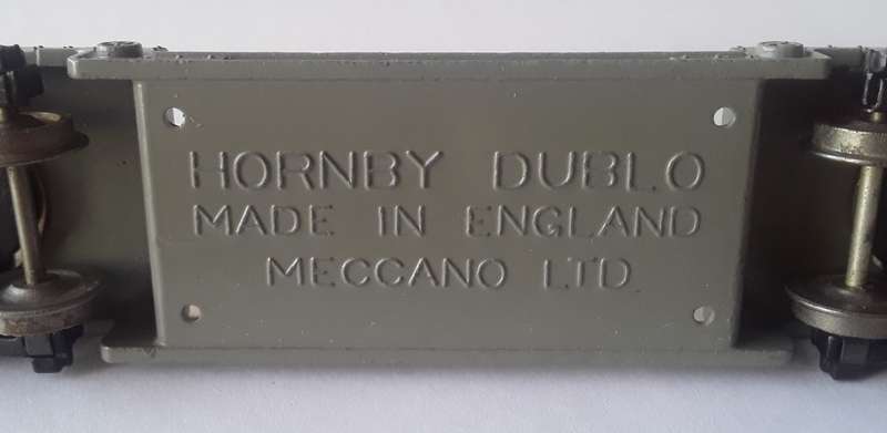 Hornby Dublo 40-Ton Bogie Well-Wagon, BR No : 32053. Mint in box.