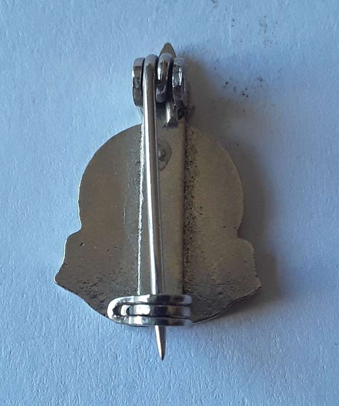 Vintage Voortrekker `Hou Koers` Enameled Metal Small Lapel Badge. Pin Intact.