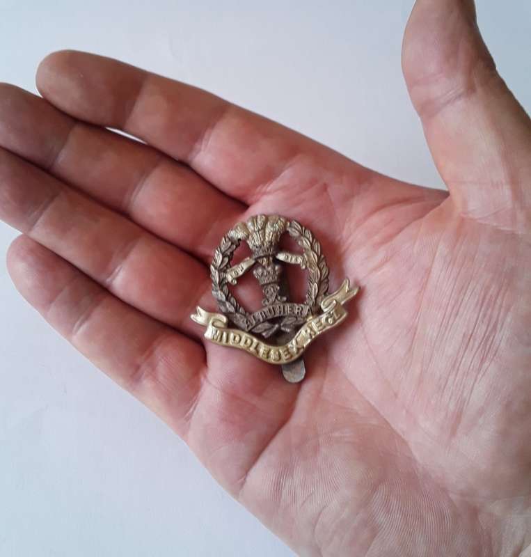 Middlesex Regiment (Duke Of Cambridge`s Own) Cap Badge. Pre 1914. Slide Intact.