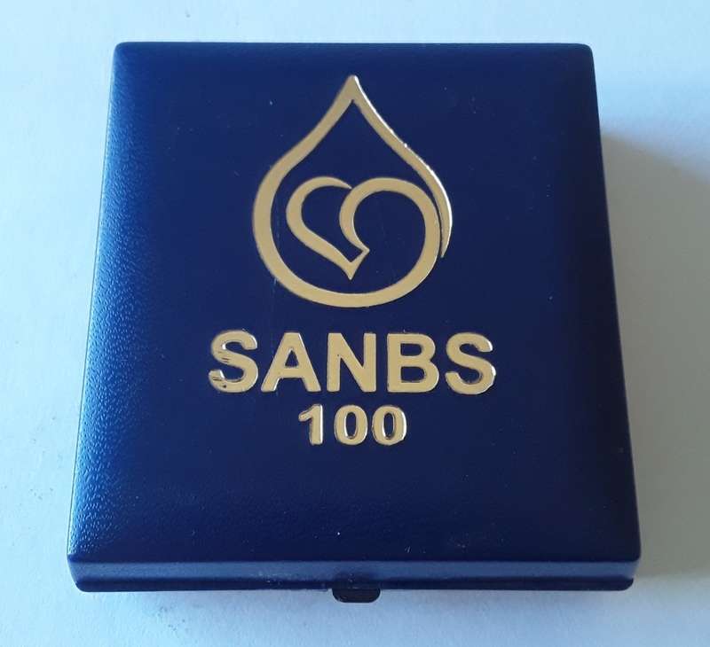 SANBS `James Blundell 1790-1877` 100 Blood Donations Award Medal. Cased.