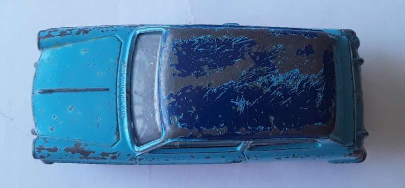 Vintage Corgi Toys Die Cast Austin A.40. No : 216.