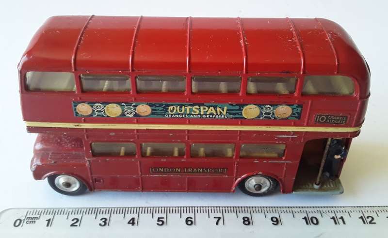 Vintage Corgi Toys Die Cast London Transport Routemaster `Outspan Oranges`. No : 468.