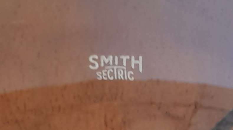 1940`s Smith Sectric Mantel Clock With Quartz Movement. See Description.