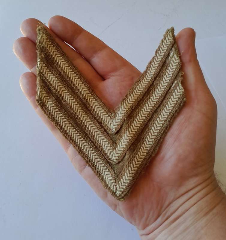 WW2 SA Airforce Sergeant`s Stripes.
