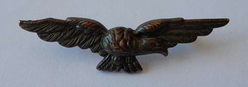WW2 SA Airforce Eagle Badge. Compressed Lugs.