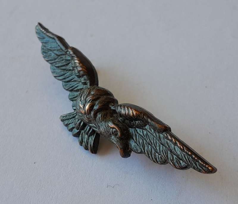 WW2 SA Airforce Eagle Badge. Compressed Lugs.