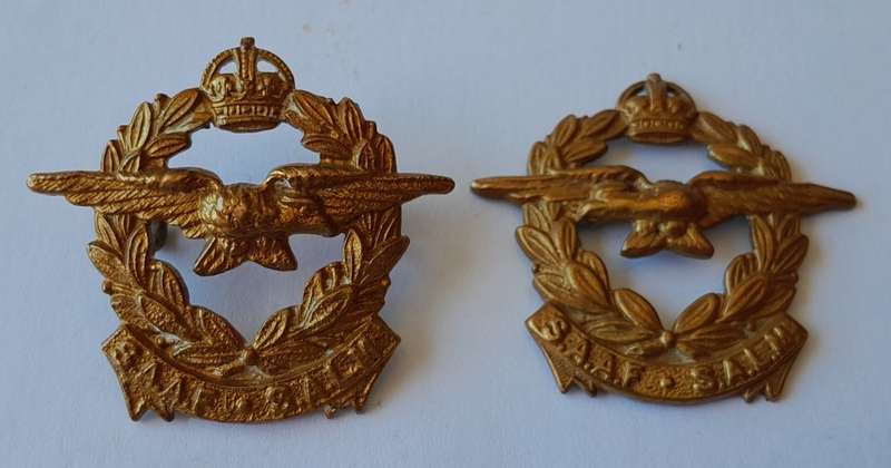 Pair of WW2 SA Airforce / SA Lugmag Collar Badges. 1 With Lugs Intact.