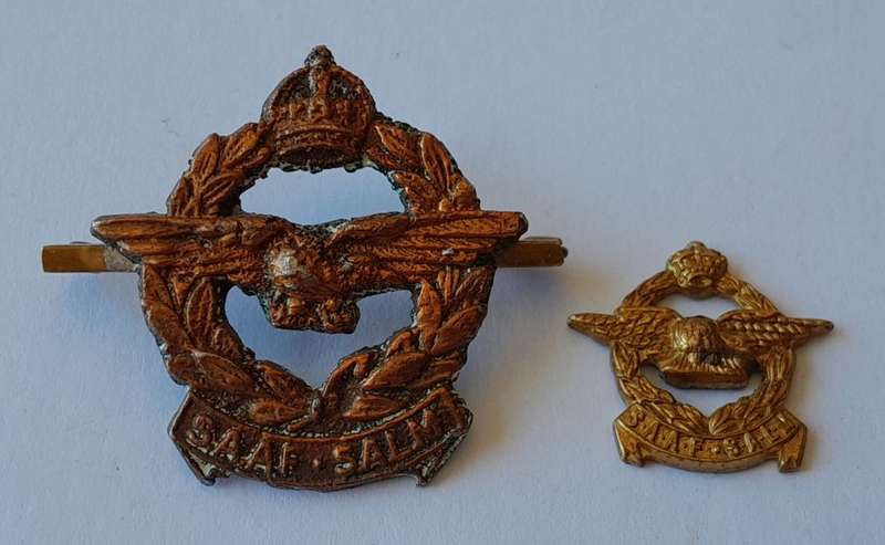 2 x WW2 SA Airforce / SA Lugmag Badges. 1 Collar. 1 Miniature.