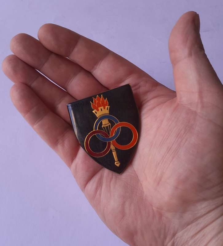 SADF Ordinance Services School Should Flash. 2 Pins Intact.