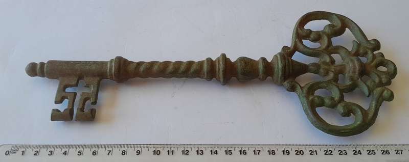 Huge Antique Cast Iron Cathedral Door Key With Great Verdigris Patina. Length : 28 cm.