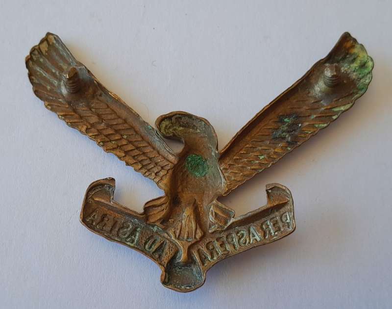 Early SA Air Force Badge Set. Cap And 2 x Collar. `Per Aspera Ad Astra`.