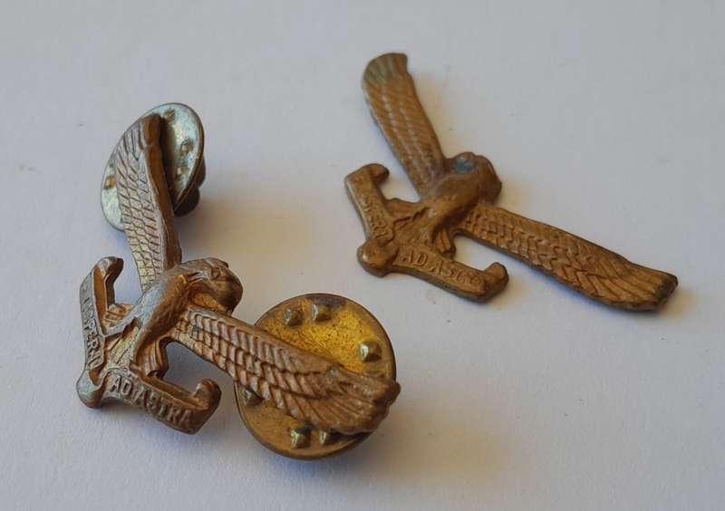 Early SA Air Force Badge Set. Cap And 2 x Collar. `Per Aspera Ad Astra`.