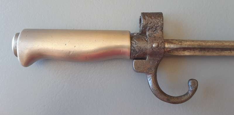 Original French WWI Lebel M1886 Nickel Handle Cruciform Épée Bayonet (First Pattern).