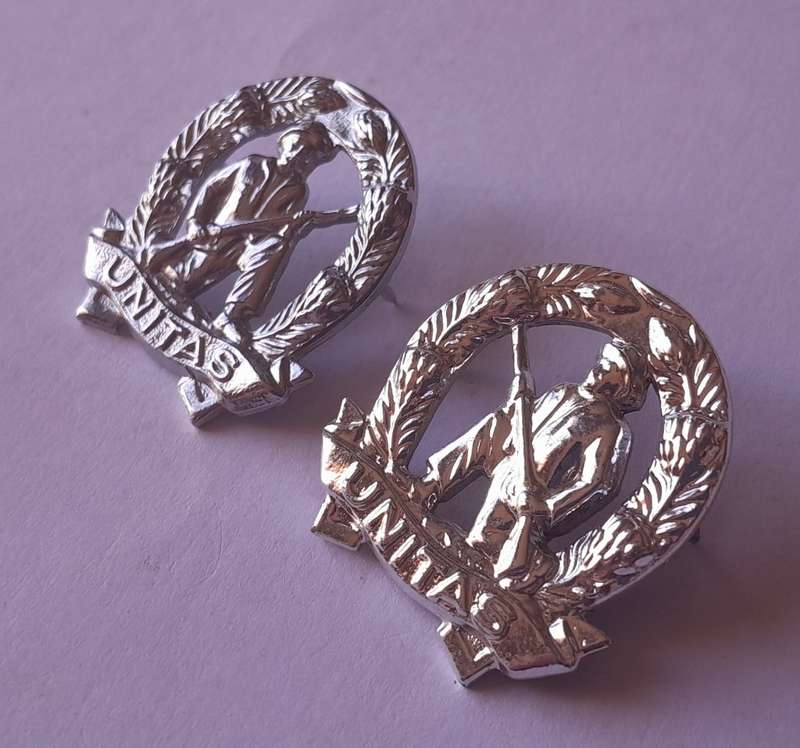 Pair SADF Commando Collar Badges (Facing).  Pins Intact.