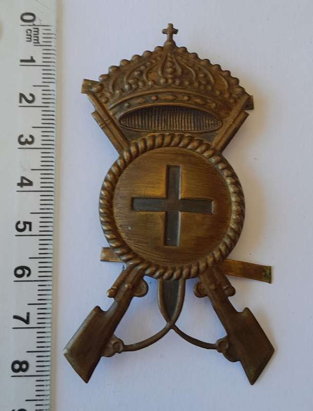 WW2 Italian Fascist Fanteria (Infantry) Cap Badge.