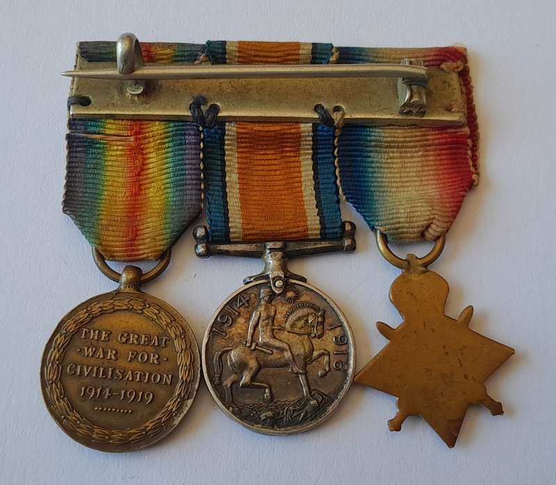 WW1 Miniature Medal Group with MiD Oak Leaf Clasp. Pin Intact.