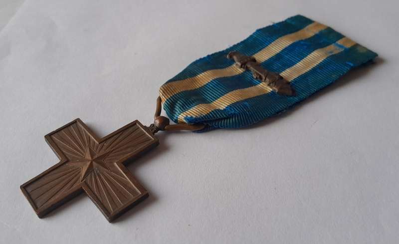 Italy WW1 War Merit Cross With Gladius Sword FERT. Full-Sized.